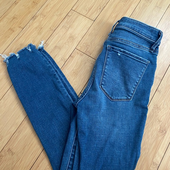 Abercrombie and Fitch jeans - Picture 6 of 7